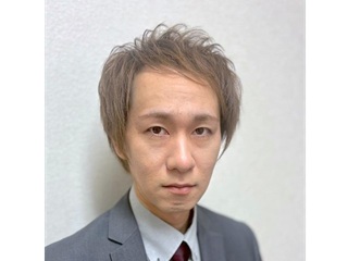 新井 駿一 (あらい しゅんいち)